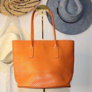 ✨Prada Authenticated Orange Perforated Leather Tote-🛠️🔨🛠️Fixer Upper